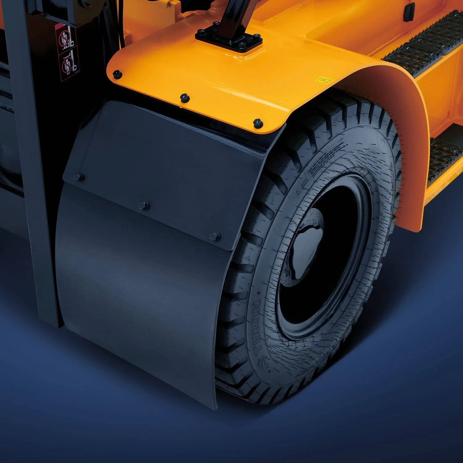 Sitecore website-70B-X_Extended fender_Low Res.jpg