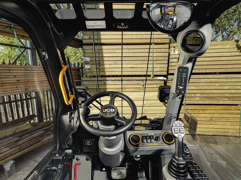 Teletruk JCB Industry Pro : la manutention performante